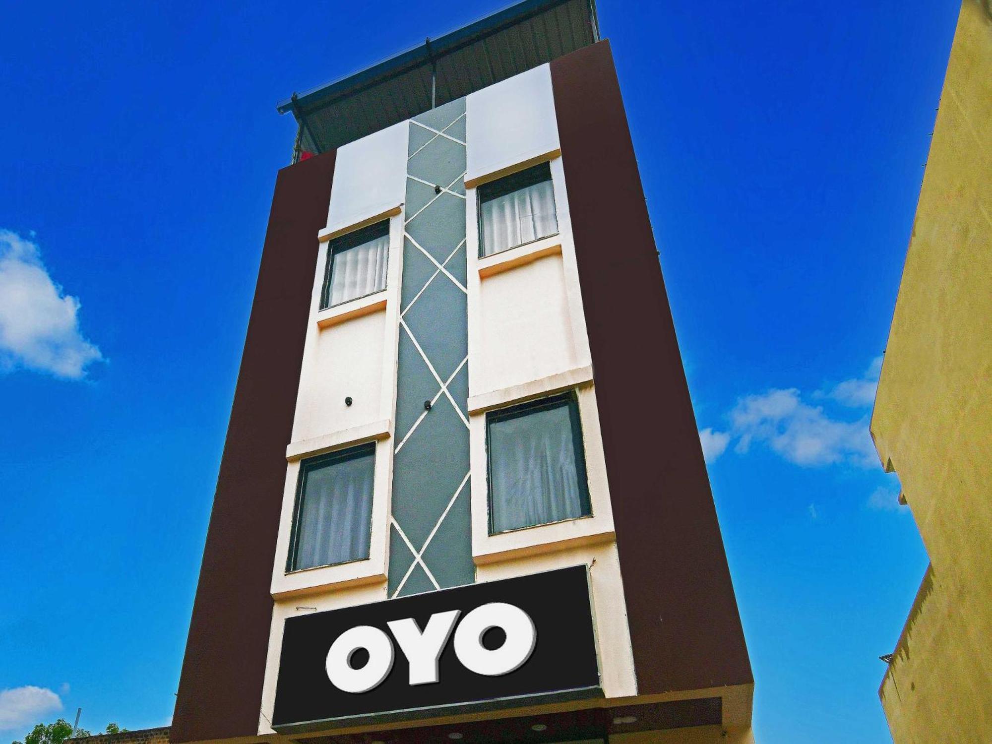 Oyo Flagship Hotel Blue Tick Indore Exterior foto